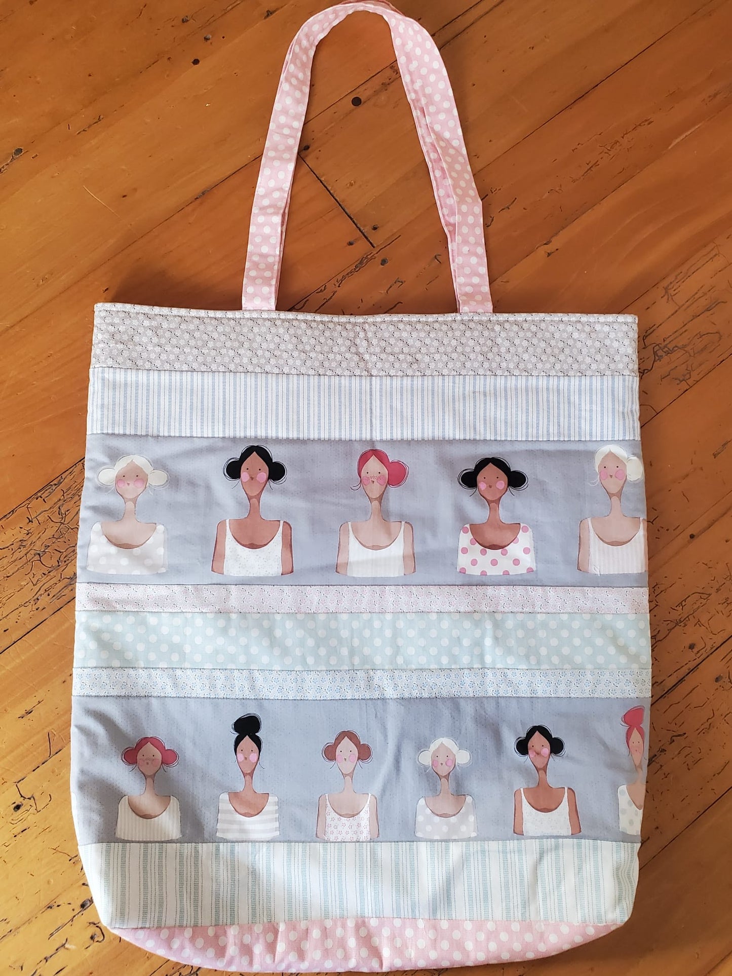 Beach Friends Bag - Finished Sample