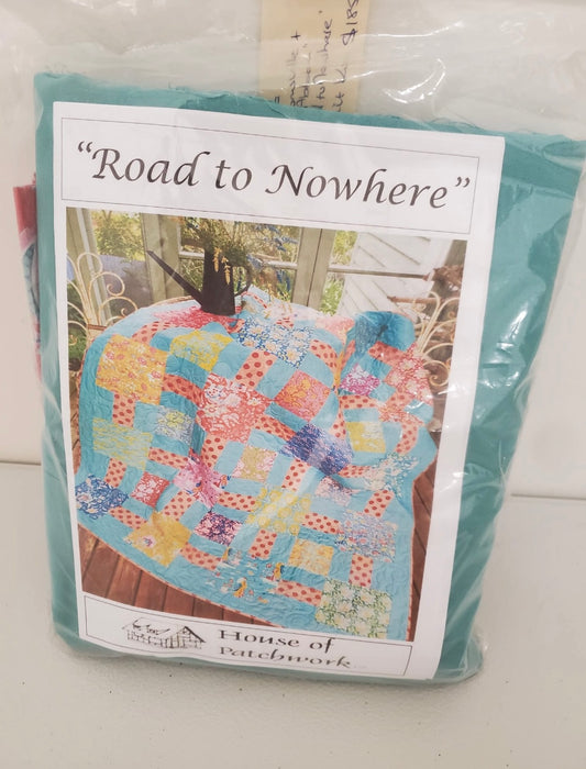 "Bloomsville/Abloom"  Road to Nowhere Quilt Kit
