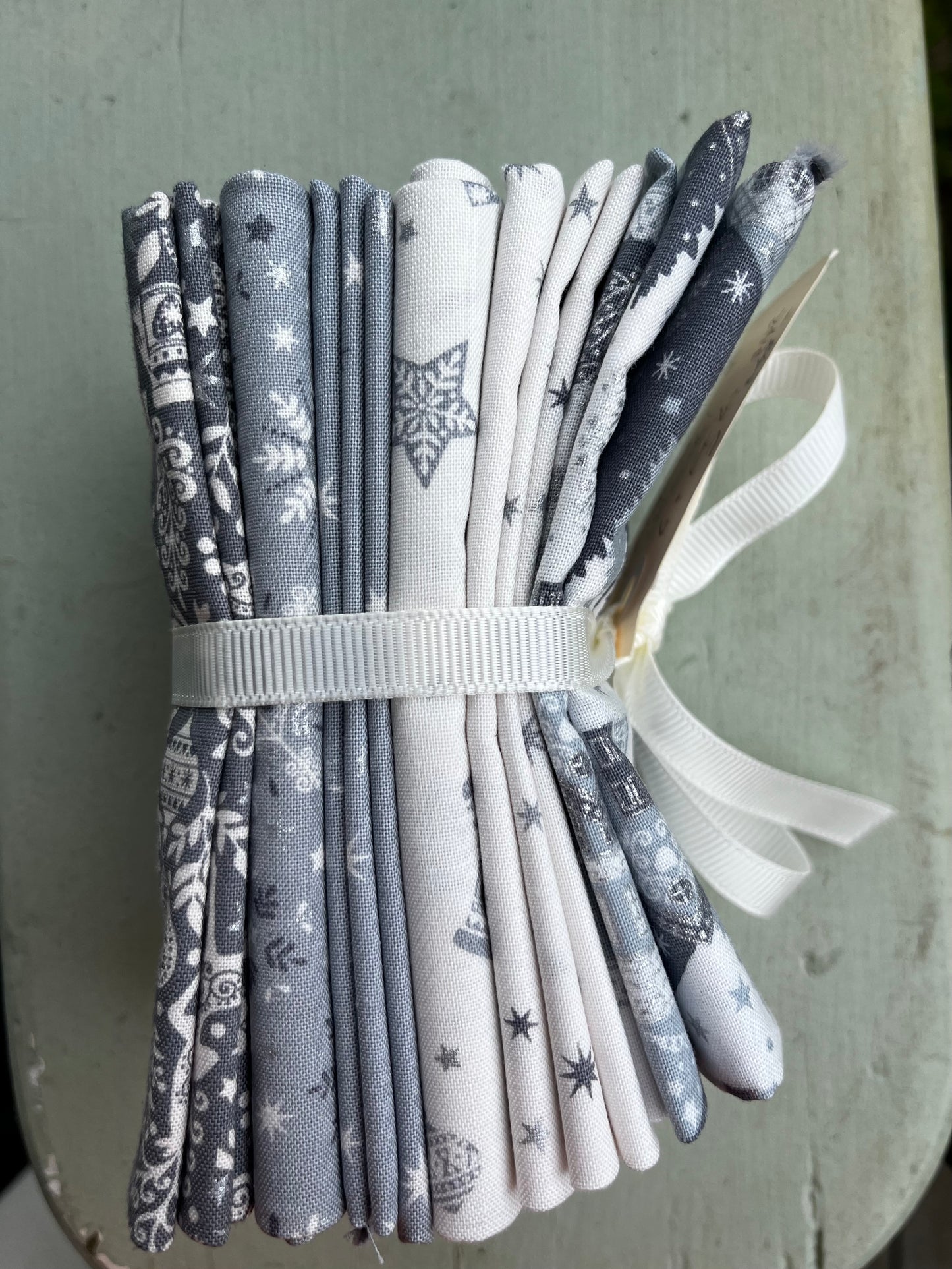 Scandi Folk - Fat 1/4 Bundles - (4 colour options)