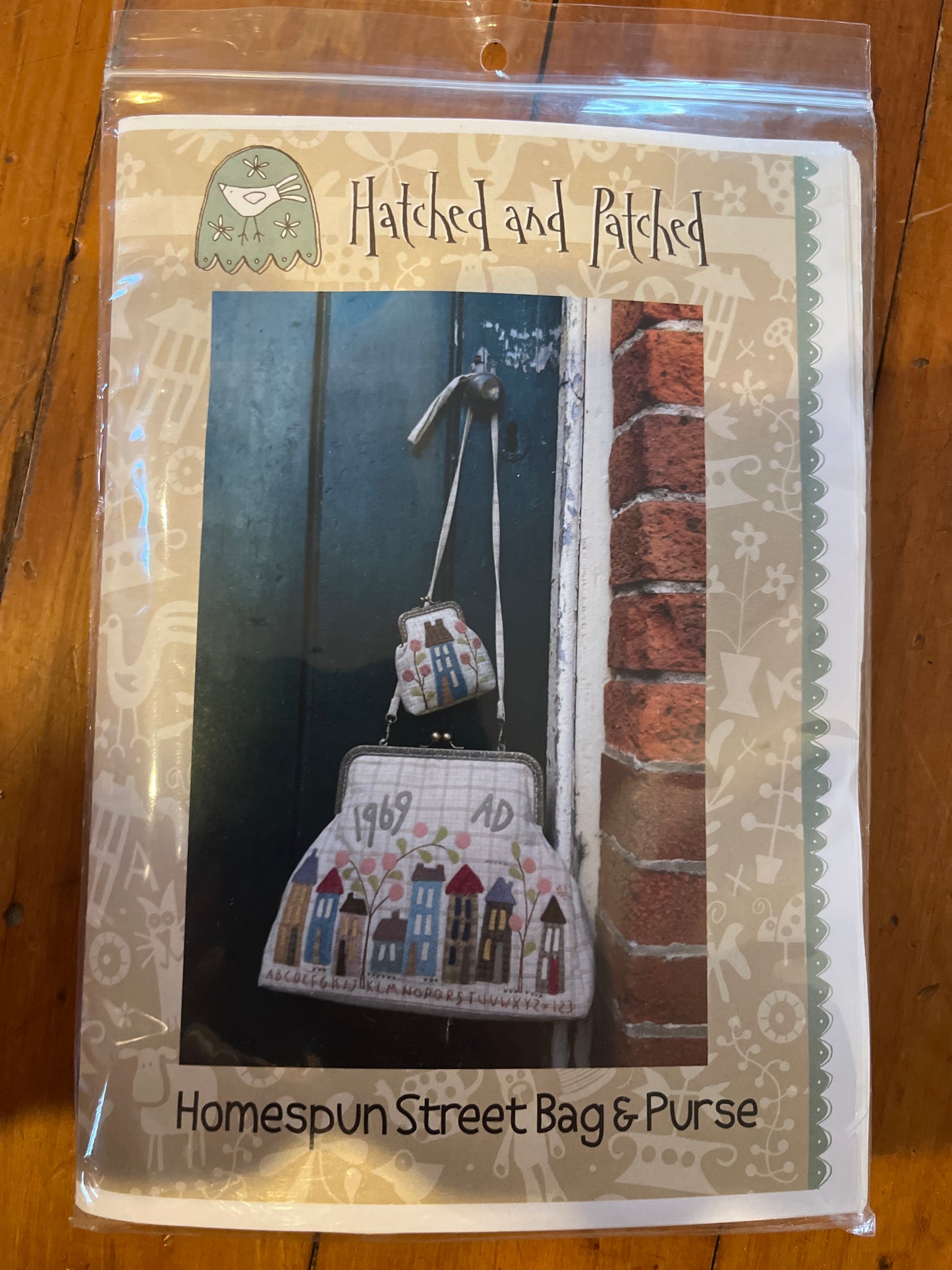 Hatched & Patched “Homespun Street Bag & Purse” Kit